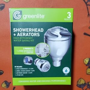 Silver Showerhead + Aerators Kit